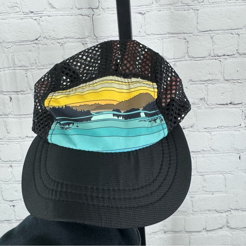 Headsweats Mountain Wave Crusher Lightweight Hat